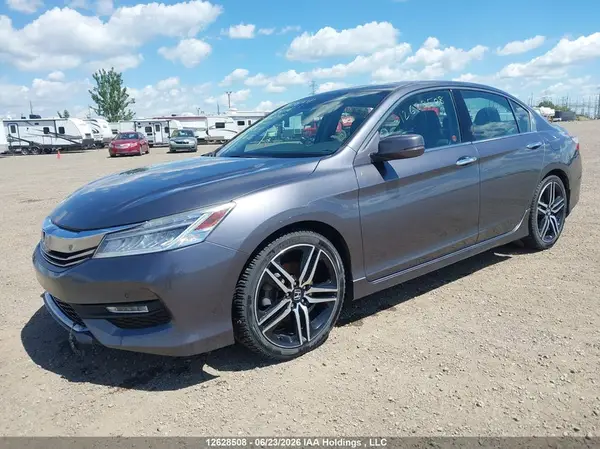 1HGCR3F94HA800978 2017 HONDA ACCORD - Image 2