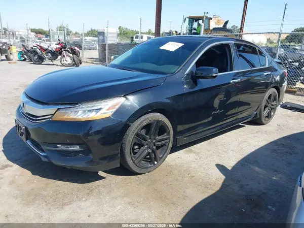 1HGCR3F95GA004254 2016 HONDA ACCORD - Image 2