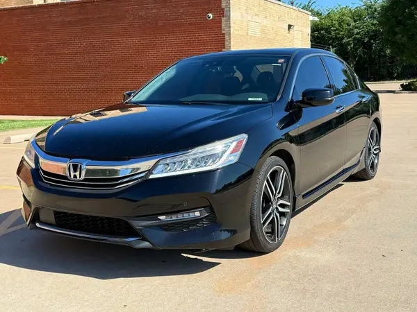 1HGCR3F95GA030921 2016 HONDA ACCORD - Image 2