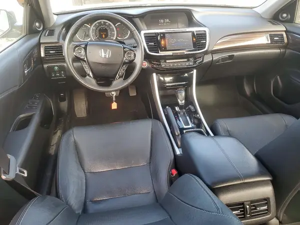 1HGCR3F95HA002070 2017 HONDA ACCORD - Image 8