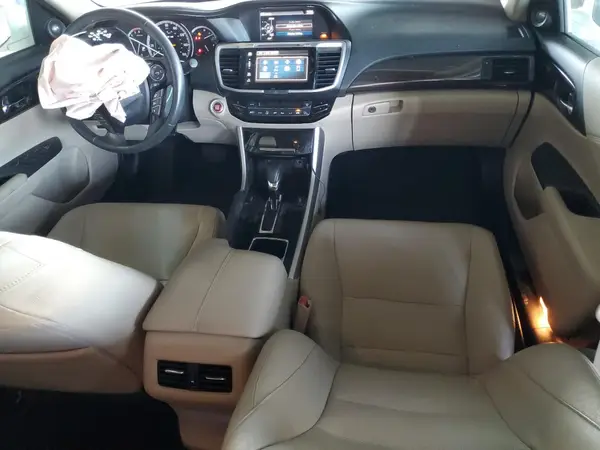 1HGCR3F95HA007575 2017 HONDA ACCORD - Image 8