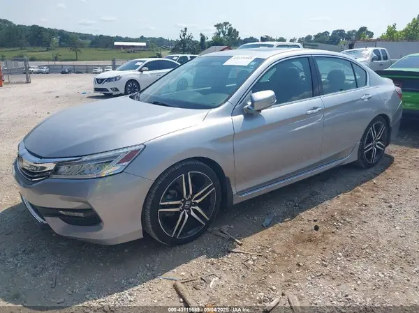 1HGCR3F95HA012131 2017 HONDA ACCORD - Image 2
