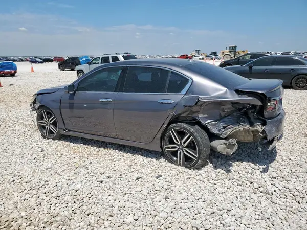 1HGCR3F95HA018608 2017 HONDA ACCORD - Image 2