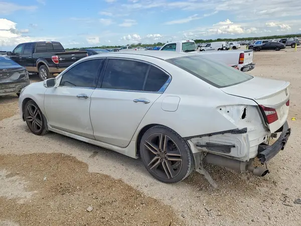 1HGCR3F95HA035571 2017 HONDA ACCORD - Image 2