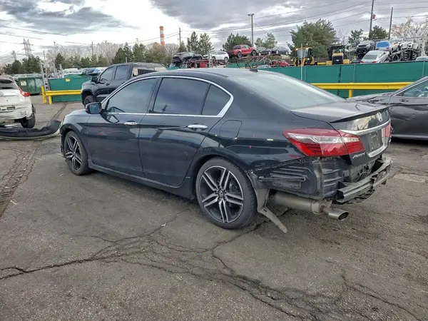 1HGCR3F95HA038048 2017 HONDA ACCORD - Image 2