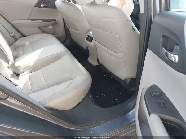 1HGCR3F95HA040057 2017 HONDA ACCORD - Image 8
