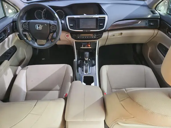 1HGCR3F96GA004778 2016 HONDA ACCORD - Image 8