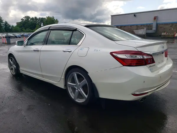 1HGCR3F96GA005865 2016 HONDA ACCORD - Image 2