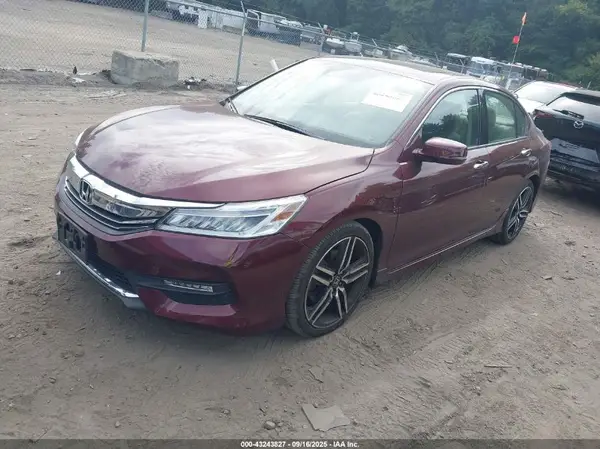 1HGCR3F96GA013805 2016 HONDA ACCORD - Image 2