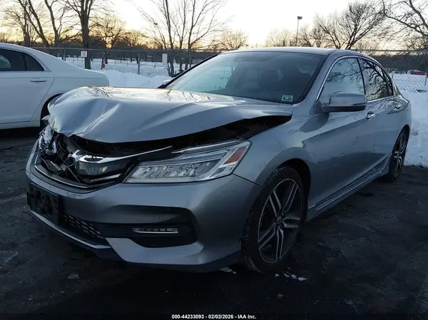 1HGCR3F96GA017563 2016 HONDA ACCORD - Image 2