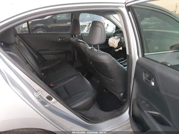 1HGCR3F96GA017563 2016 HONDA ACCORD - Image 8