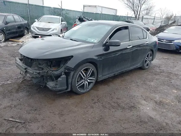 1HGCR3F96GA019085 2016 HONDA ACCORD - Image 2