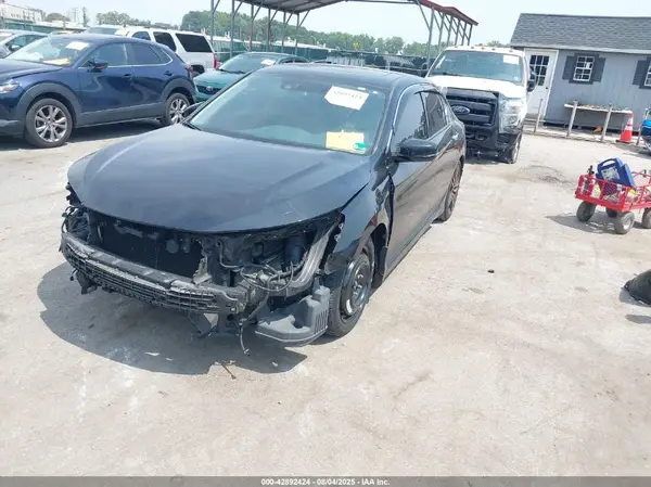 1HGCR3F96GA023203 2016 HONDA ACCORD - Image 2