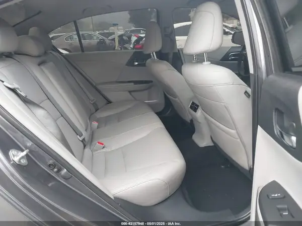 1HGCR3F96HA011389 2017 HONDA ACCORD - Image 8