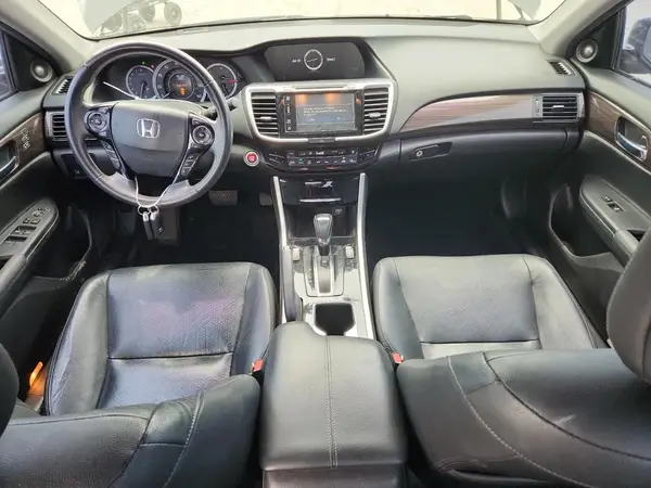 1HGCR3F96HA013062 2017 HONDA ACCORD - Image 8