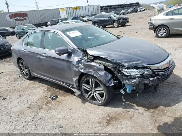 1HGCR3F96HA014325 2017 HONDA ACCORD - Image 1