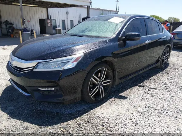 1HGCR3F96HA029312 2017 HONDA ACCORD - Image 2