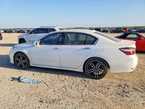 1HGCR3F96HA030315 2017 HONDA ACCORD - Image 2