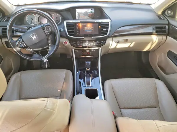 1HGCR3F96HA030315 2017 HONDA ACCORD - Image 8