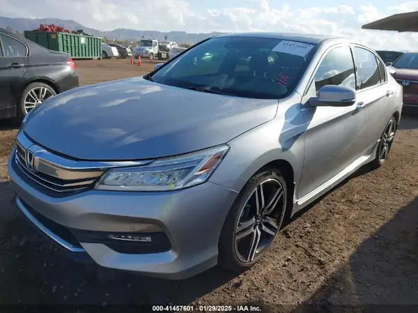 1HGCR3F96HA035837 2017 HONDA ACCORD - Image 2