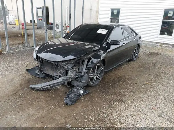 1HGCR3F96HA039595 2017 HONDA ACCORD - Image 2