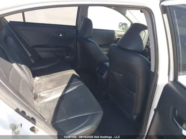 1HGCR3F96HA800951 2017 HONDA ACCORD - Image 8