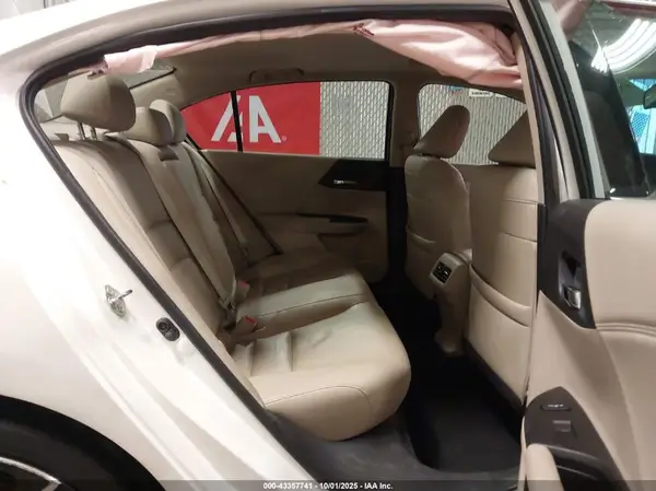 1HGCR3F97GA004322 2016 HONDA ACCORD - Image 8