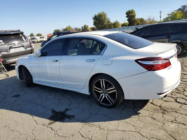 1HGCR3F97GA015143 2016 HONDA ACCORD - Image 2