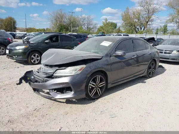 1HGCR3F97GA018947 2016 HONDA ACCORD - Image 2