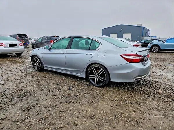1HGCR3F97GA021704 2016 HONDA ACCORD - Image 2