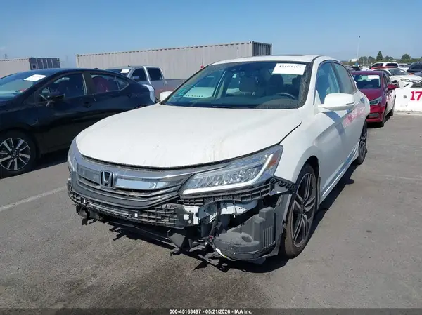 1HGCR3F97HA016438 2017 HONDA ACCORD - Image 2