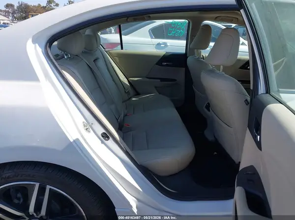 1HGCR3F97HA016438 2017 HONDA ACCORD - Image 8