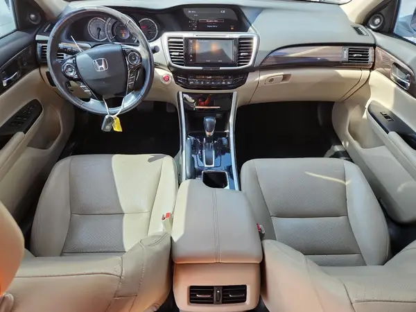 1HGCR3F97HA026774 2017 HONDA ACCORD - Image 8