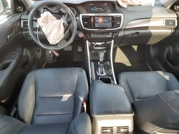 1HGCR3F97HA029240 2017 HONDA ACCORD - Image 8