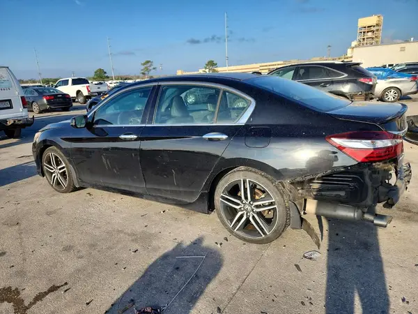 1HGCR3F97HA036530 2017 HONDA ACCORD - Image 2