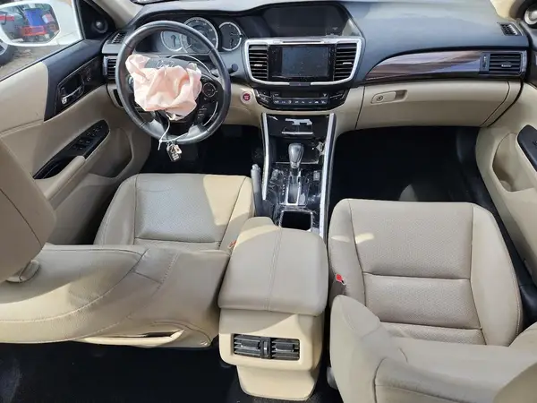 1HGCR3F97HA041811 2017 HONDA ACCORD - Image 8