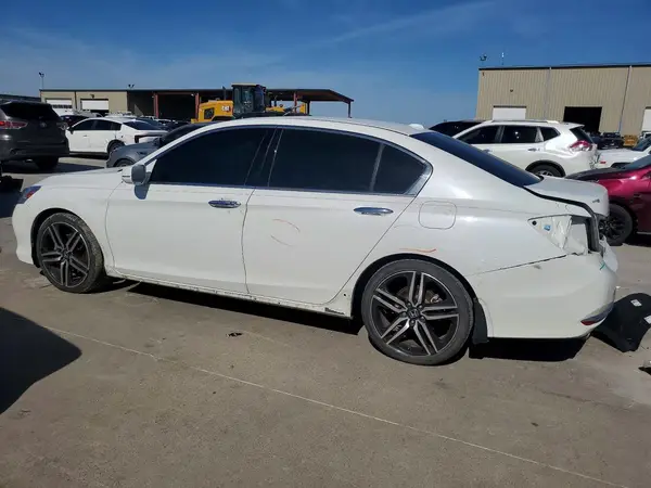 1HGCR3F97HA043266 2017 HONDA ACCORD - Image 2