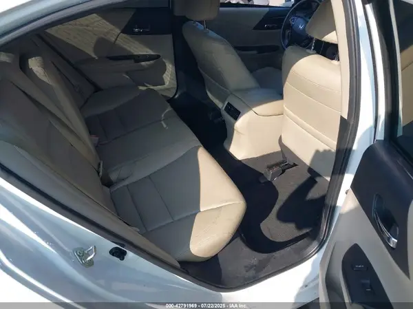 1HGCR3F98GA004751 2016 HONDA ACCORD - Image 8