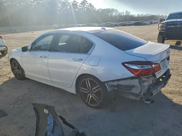 1HGCR3F98GA026510 2016 HONDA ACCORD - Image 2