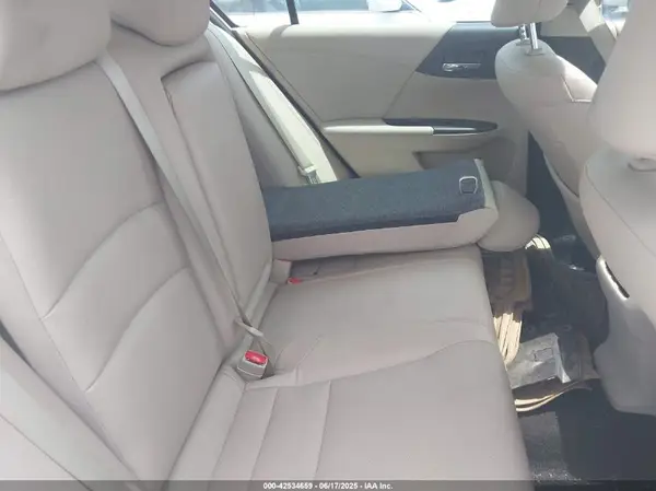 1HGCR3F98HA003410 2017 HONDA ACCORD - Image 8