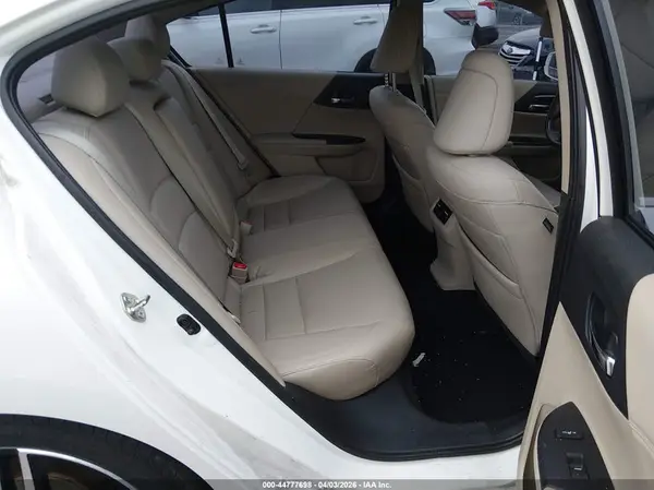 1HGCR3F98HA006470 2017 HONDA ACCORD - Image 8