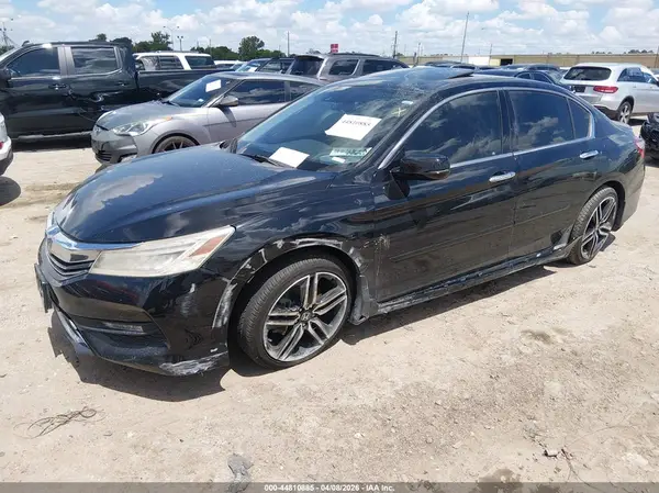 1HGCR3F98HA013497 2017 HONDA ACCORD - Image 2