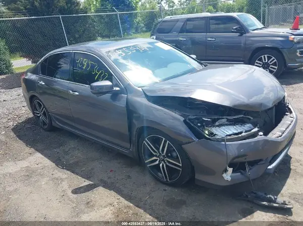 1HGCR3F98HA015928 2017 HONDA ACCORD - Image 1