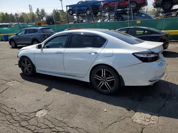 1HGCR3F98HA021731 2017 HONDA ACCORD - Image 2