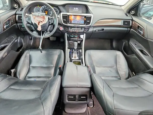 1HGCR3F98HA023401 2017 HONDA ACCORD - Image 8