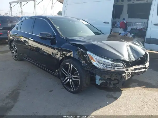 1HGCR3F98HA025665 2017 HONDA ACCORD - Image 1