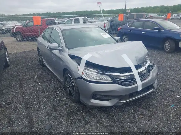 1HGCR3F98HA033961 2017 HONDA ACCORD - Image 1