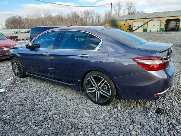 1HGCR3F98HA037864 2017 HONDA ACCORD - Image 2