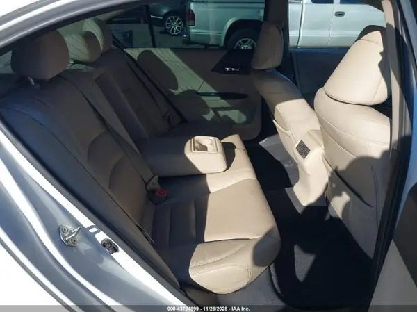 1HGCR3F98HA045365 2017 HONDA ACCORD - Image 8