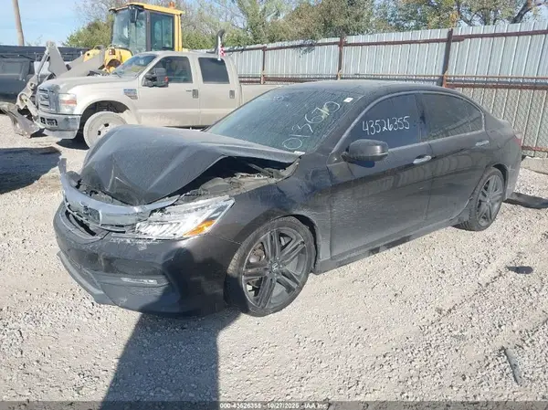 1HGCR3F99GA013670 2016 HONDA ACCORD - Image 2